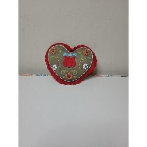 Christmas Ornaments North Pole Trading Company 2011 Burlap Heart Ornament GUC